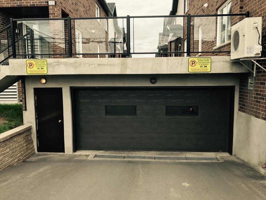 Luxury Two Story Villa Unit D Laval Esterno foto