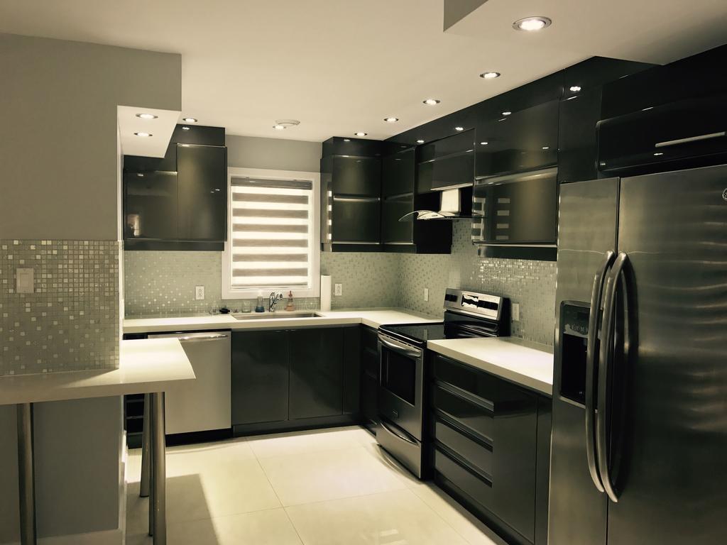 Luxury Two Story Villa Unit D Laval Esterno foto